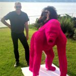 large gorilla goryl flocked pink